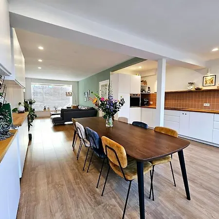 Apartment Licht En Ruime Eengezinswoning Rotterdam